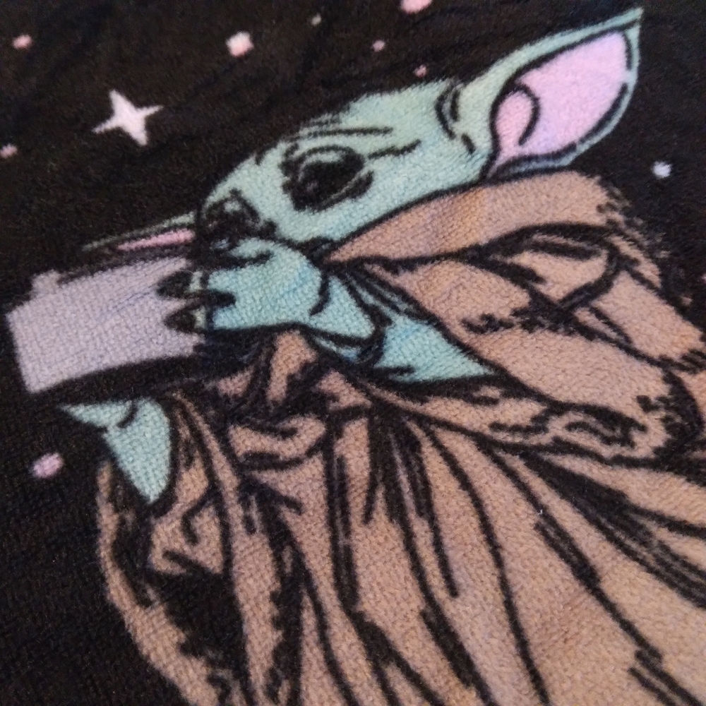 Comfy Baby Yoda Sleep Pants with Pockets!